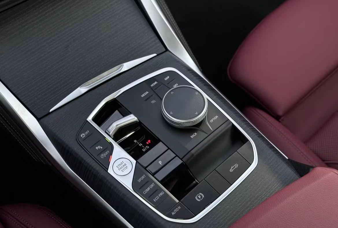 BMW 4-Series 430i Convertible 2025