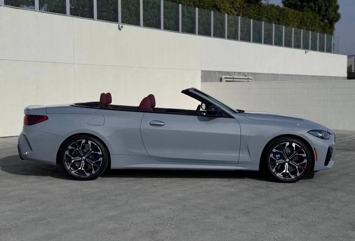 BMW 4-Series 430i Convertible 2025