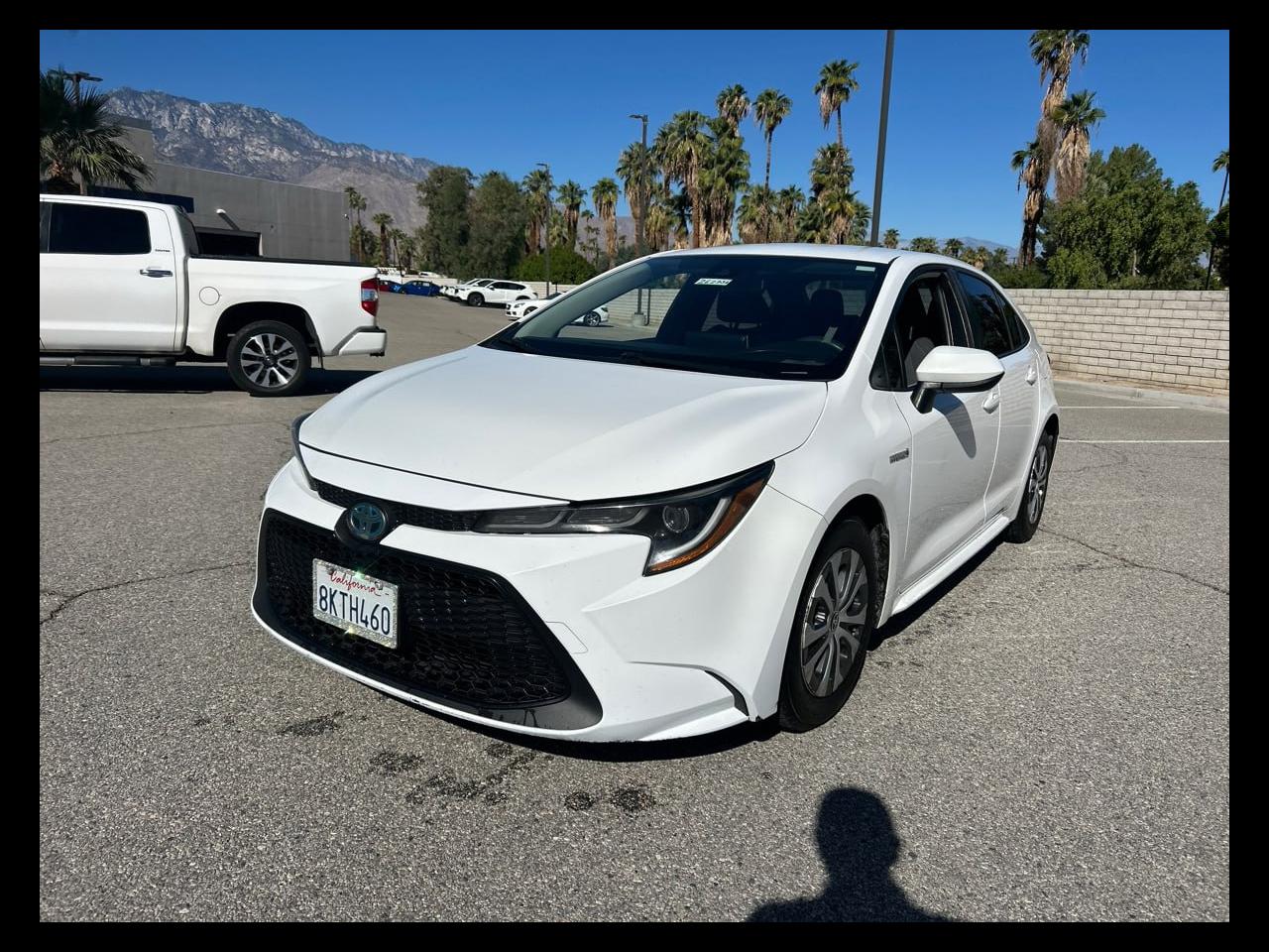 Toyota Corolla LE Hybrid 2020