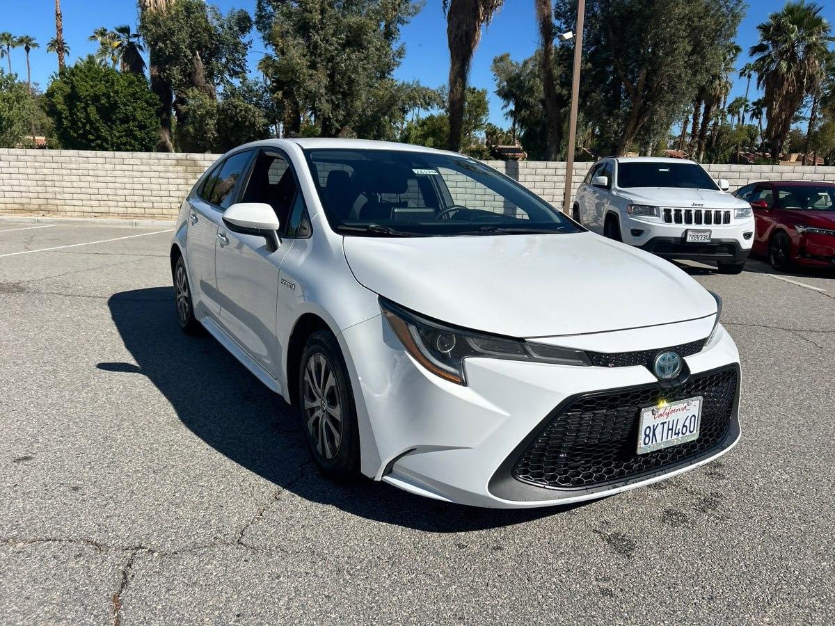 Toyota Corolla LE Hybrid 2020