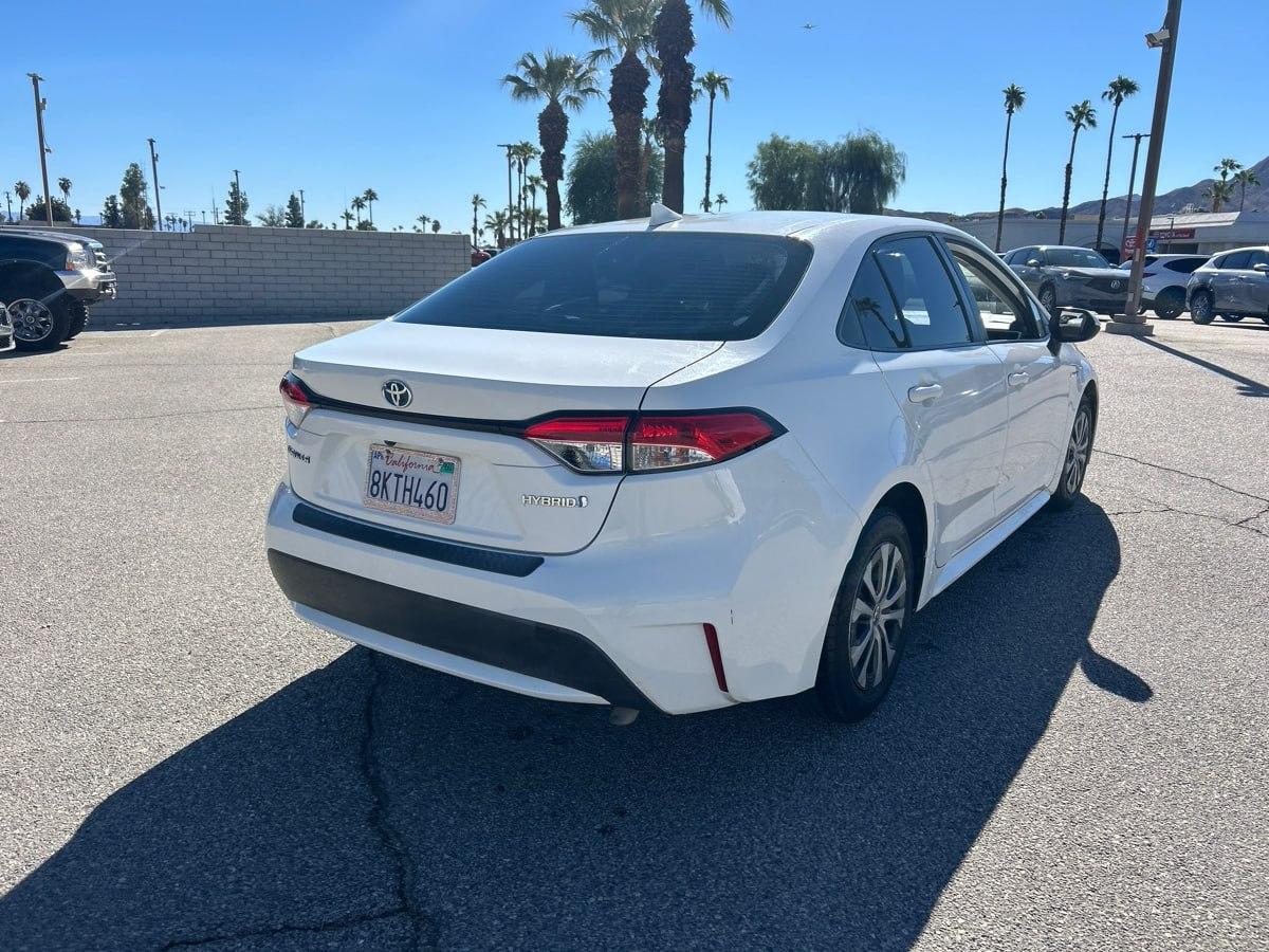 Toyota Corolla LE Hybrid 2020