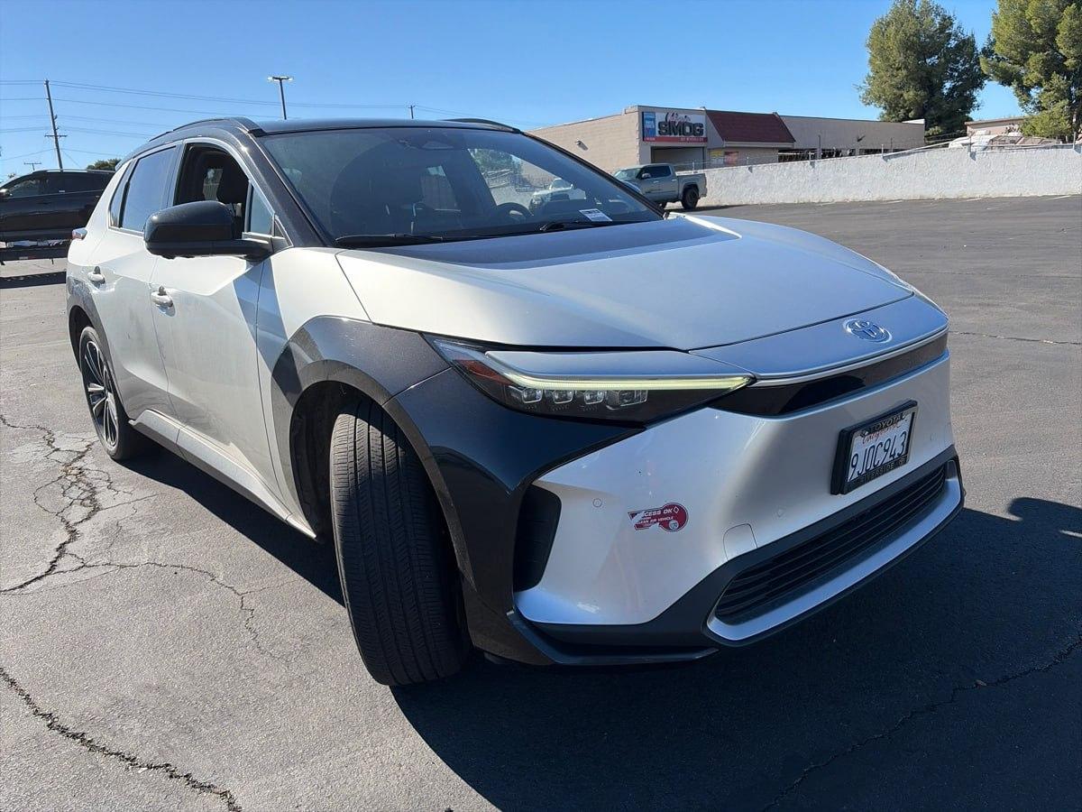 Toyota BZ4X XLE 2023