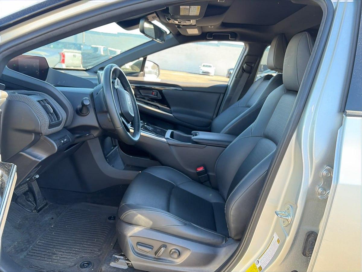 Toyota BZ4X XLE 2023