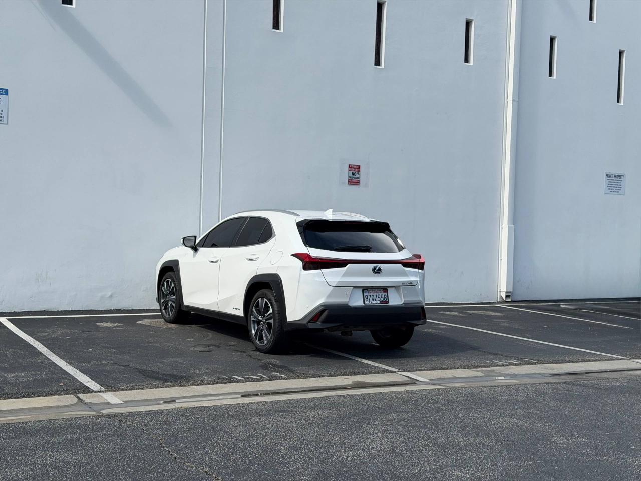Lexus UX 250h  2022