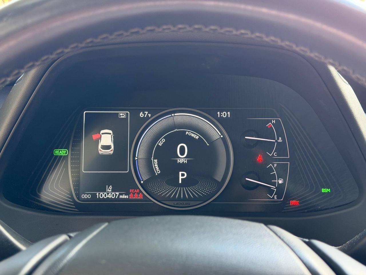 Lexus UX 250h  2022