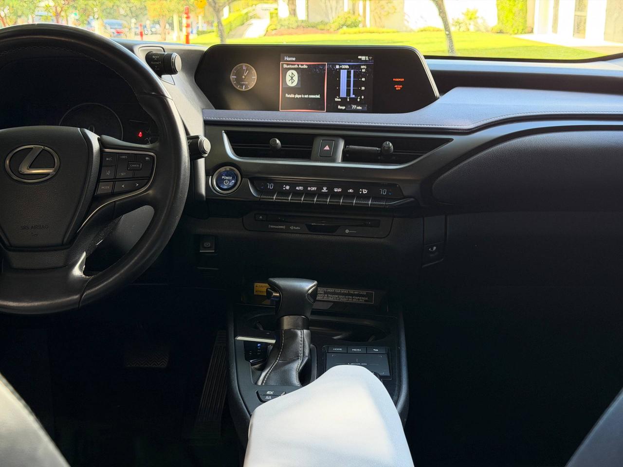 Lexus UX 250h  2022