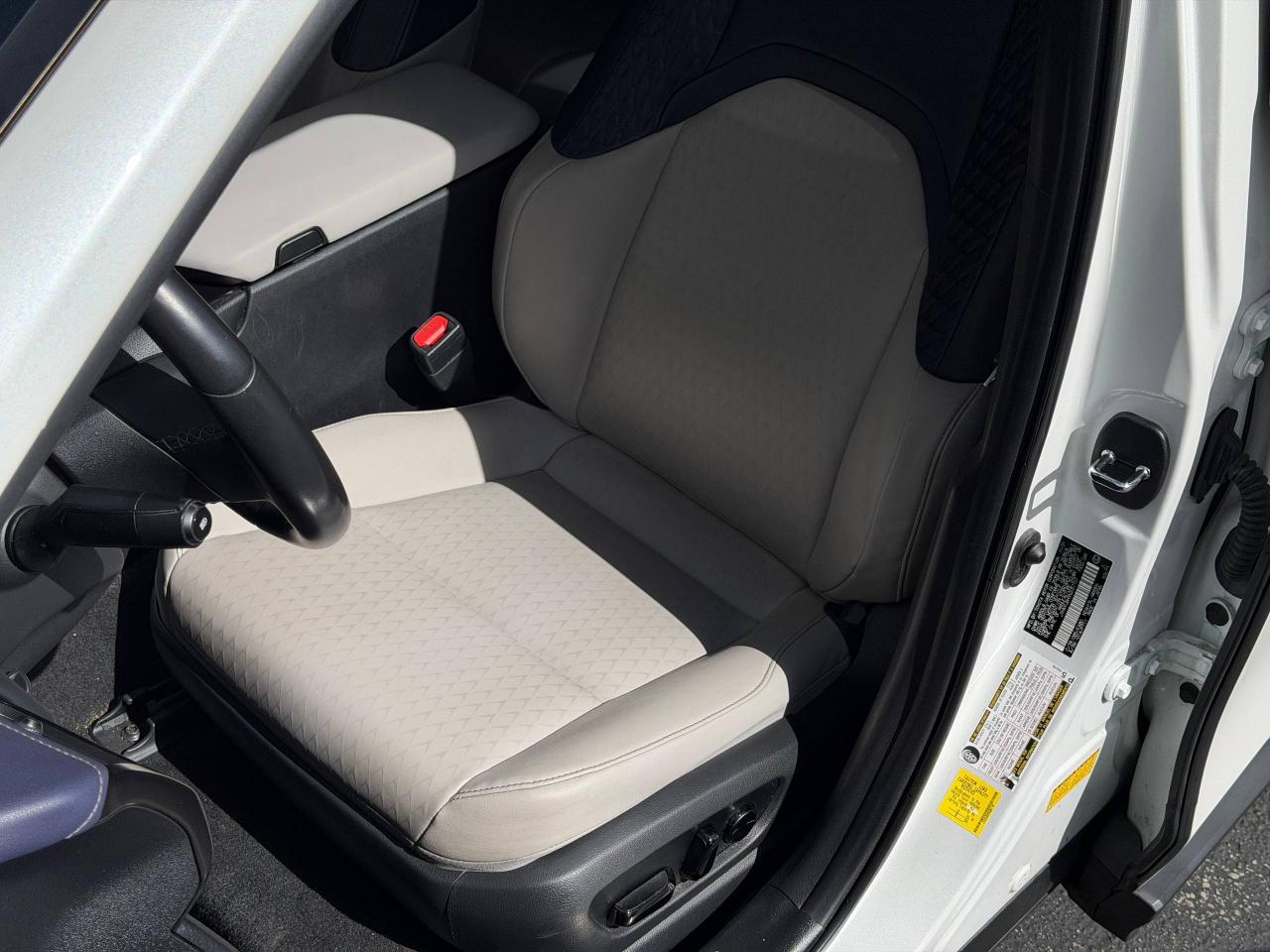 Lexus UX 250h  2022