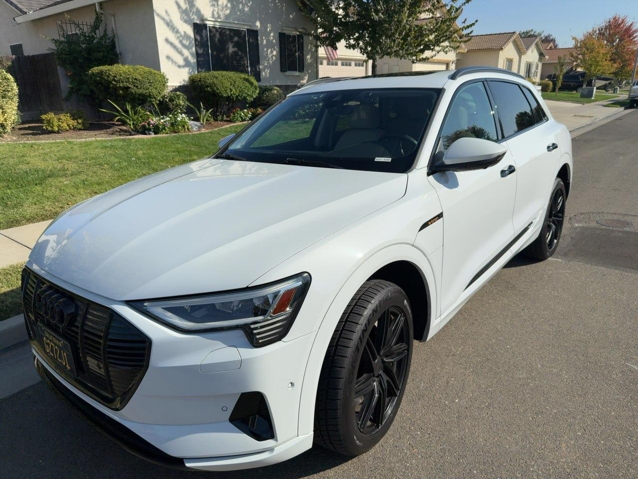 2021 Audi E-Tron Premium quattro