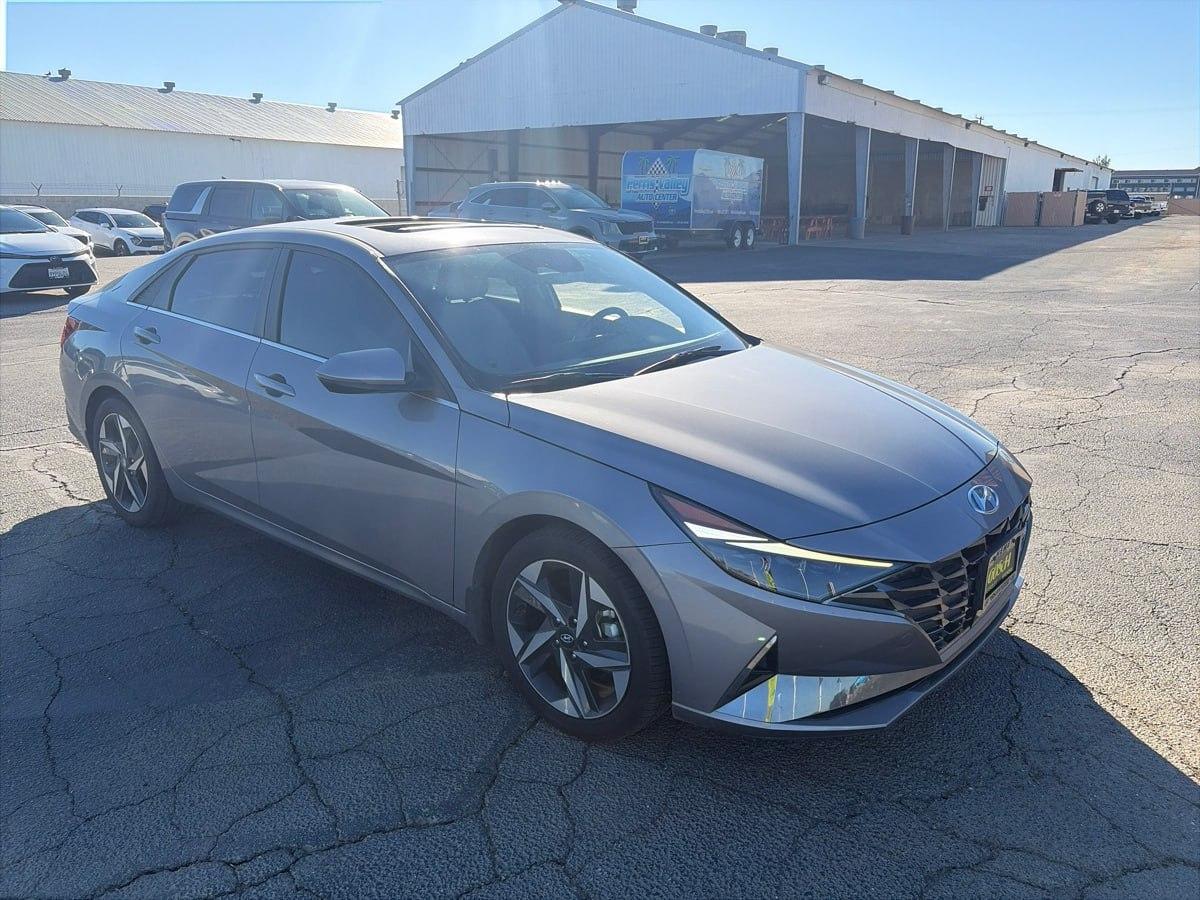 Hyundai Elantra Limited Hybrid 2023