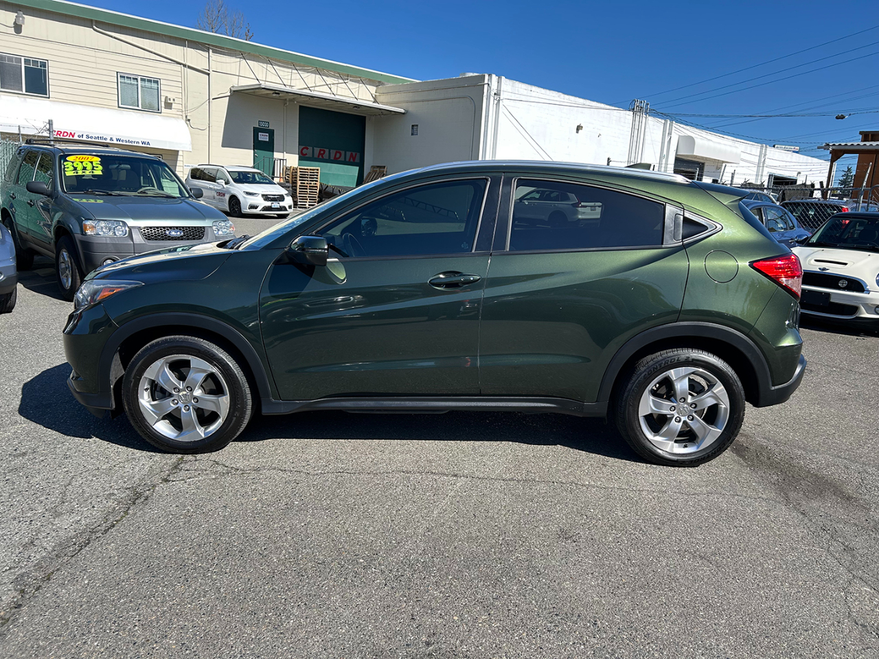 2017 Honda HR-V EX-L photo 3