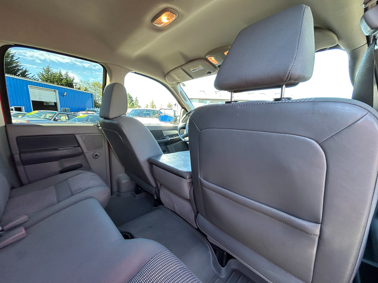 2007 Dodge Ram SLT photo 11