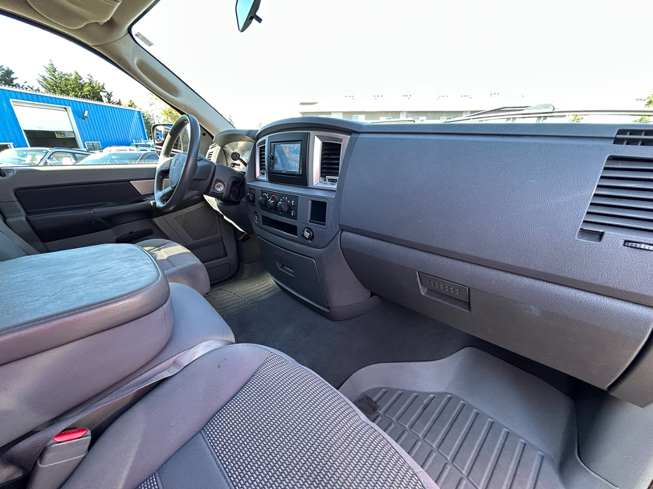 2007 Dodge Ram SLT photo 14