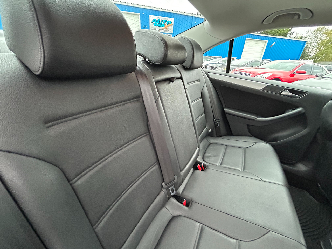 Volkswagen Jetta Sedan 4dr Auto SE PZEV 2013 Volkswagen Jetta Sedan 4dr Auto SE PZEV 2013