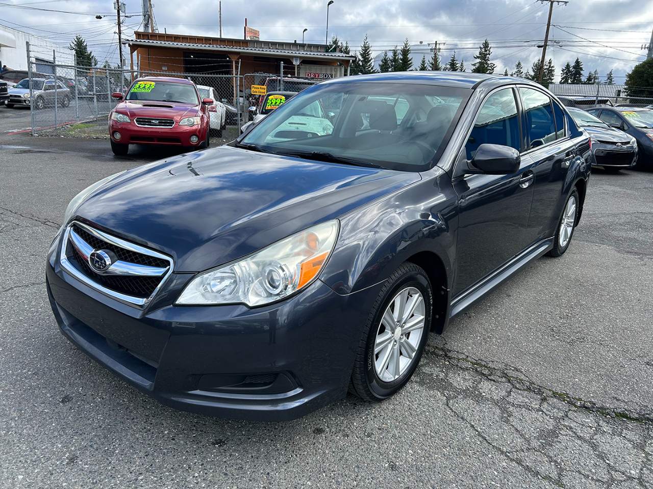 Subaru Legacy 4dr Sdn H4 Auto 2.5i Prem AWP/Pwr Moon 2011 Subaru Legacy 4dr Sdn H4 Auto 2.5i Prem AWP/Pwr Moon 2011