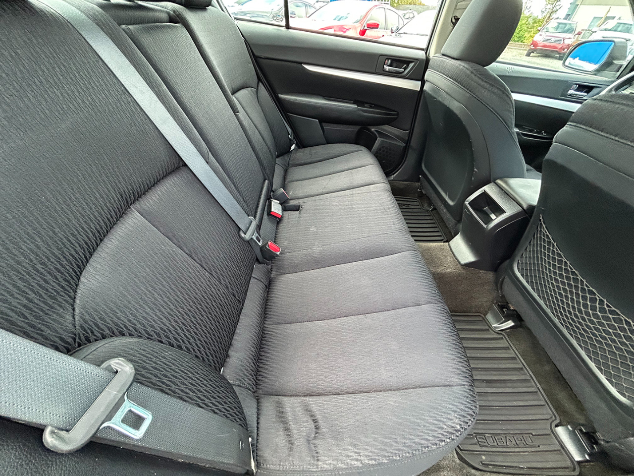 Subaru Legacy 4dr Sdn H4 Auto 2.5i Prem AWP/Pwr Moon 2011 Subaru Legacy 4dr Sdn H4 Auto 2.5i Prem AWP/Pwr Moon 2011