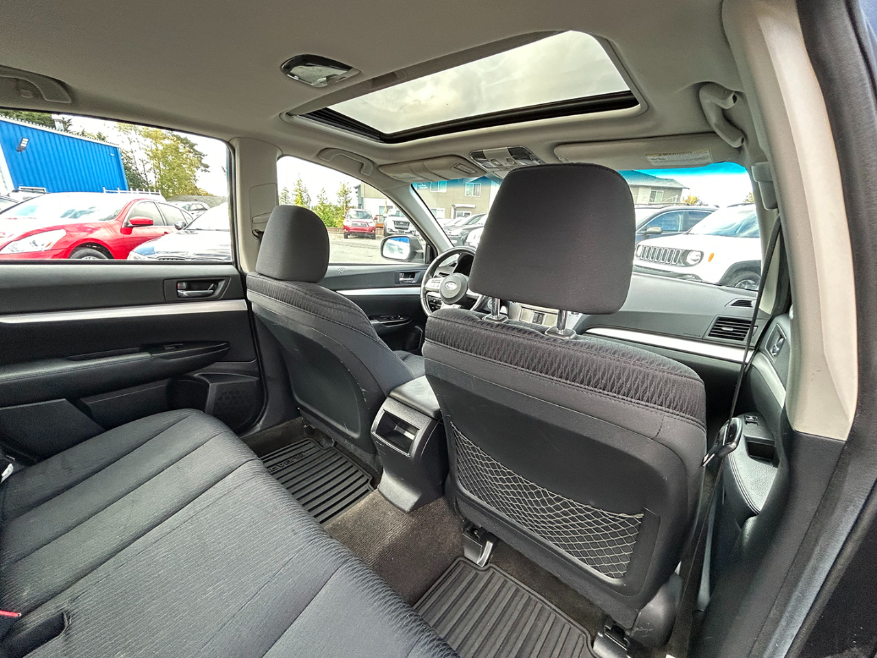 Subaru Legacy 4dr Sdn H4 Auto 2.5i Prem AWP/Pwr Moon 2011 Subaru Legacy 4dr Sdn H4 Auto 2.5i Prem AWP/Pwr Moon 2011