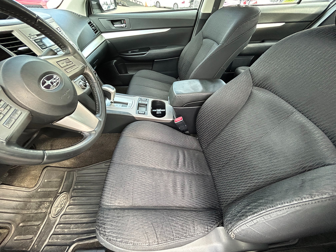 Subaru Legacy 4dr Sdn H4 Auto 2.5i Prem AWP/Pwr Moon 2011 Subaru Legacy 4dr Sdn H4 Auto 2.5i Prem AWP/Pwr Moon 2011