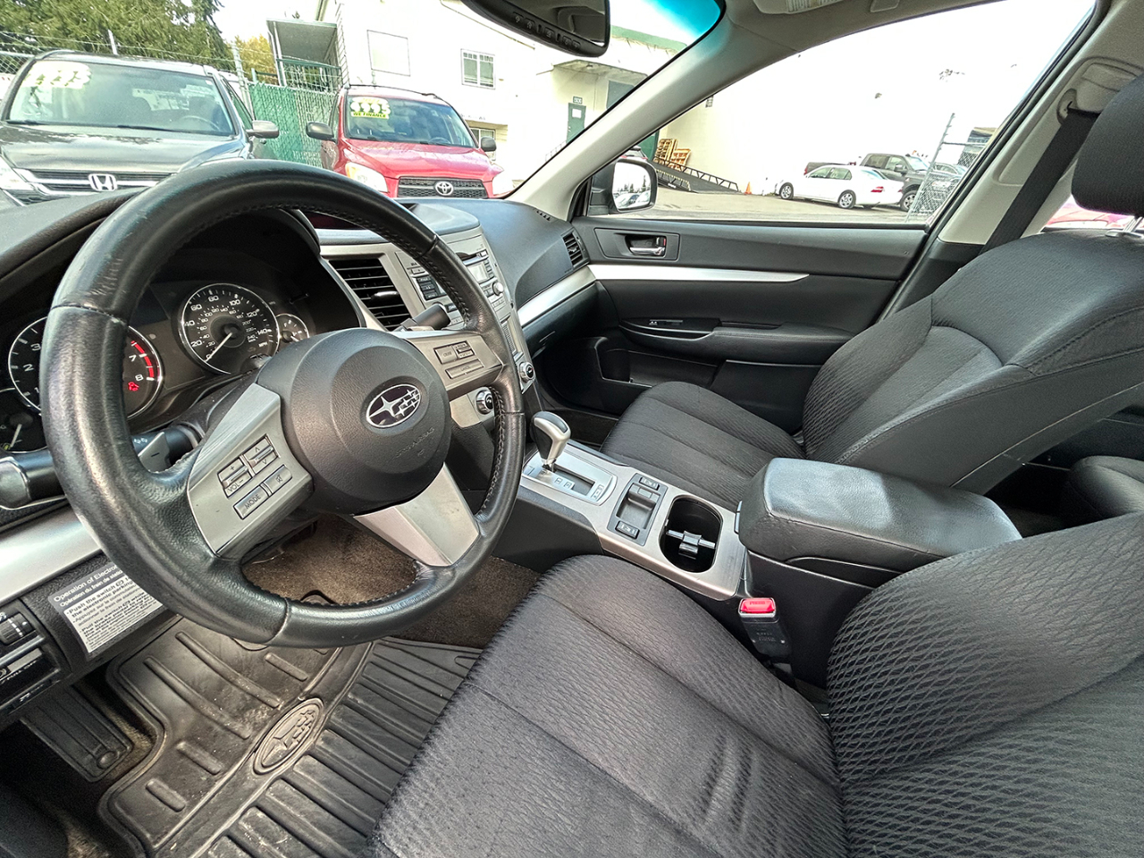 Subaru Legacy 4dr Sdn H4 Auto 2.5i Prem AWP/Pwr Moon 2011 Subaru Legacy 4dr Sdn H4 Auto 2.5i Prem AWP/Pwr Moon 2011