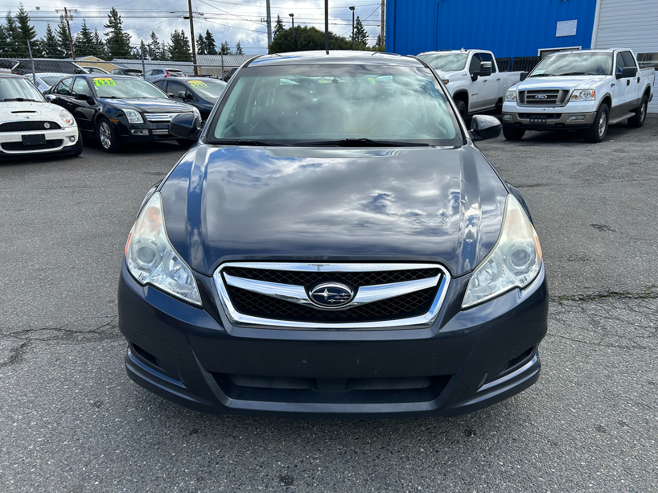 Subaru Legacy 4dr Sdn H4 Auto 2.5i Prem AWP/Pwr Moon 2011 Subaru Legacy 4dr Sdn H4 Auto 2.5i Prem AWP/Pwr Moon 2011