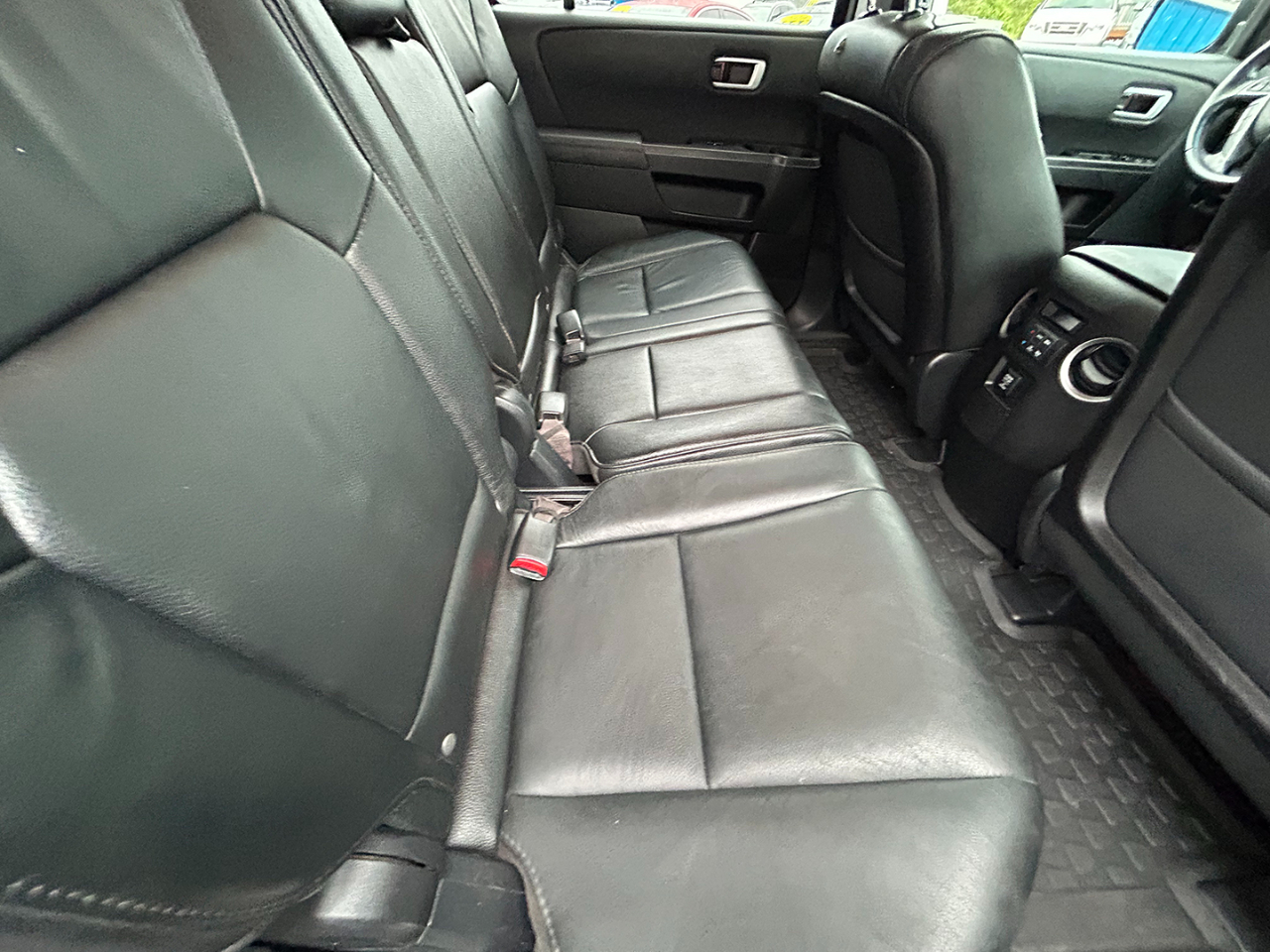 Honda Pilot 4WD 4dr EX-L w/Navi 2012