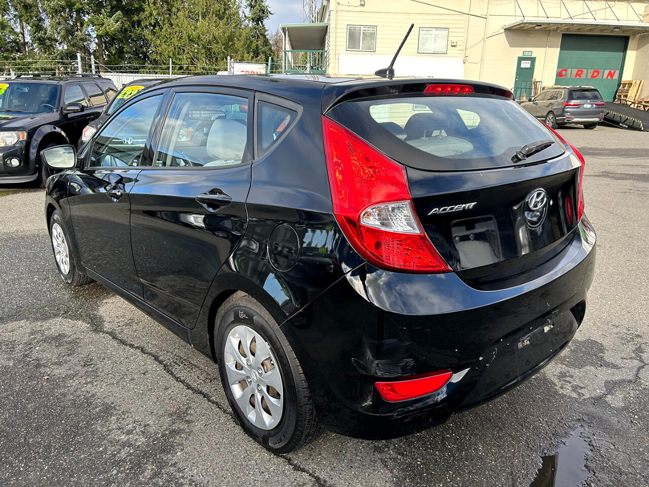 Hyundai Accent 5dr HB Auto SE 2016