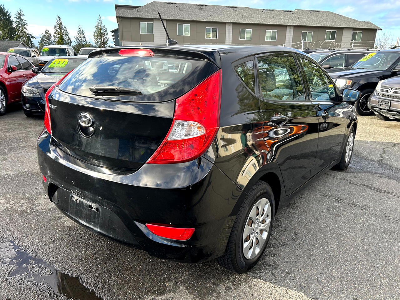 Hyundai Accent 5dr HB Auto SE 2016