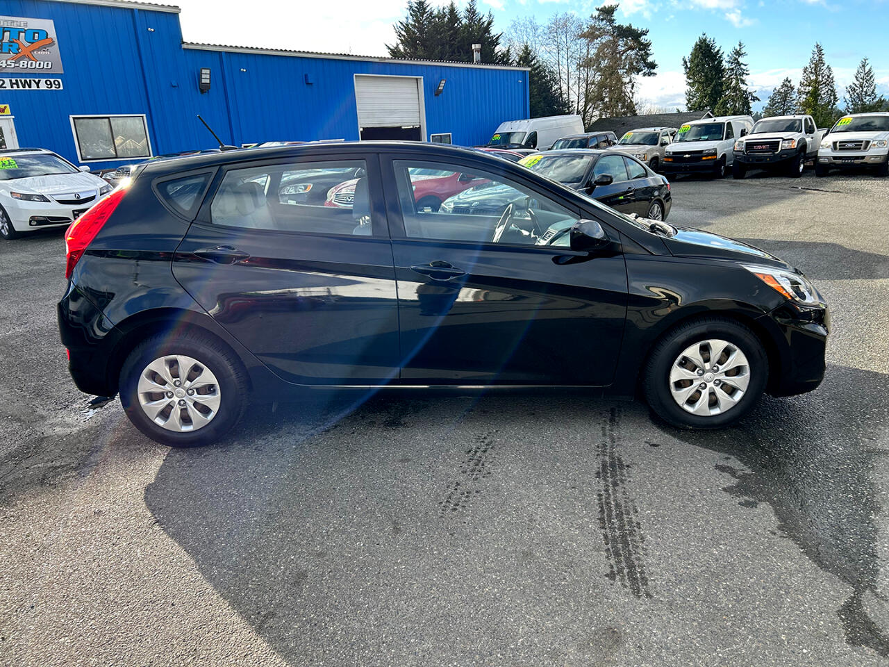 Hyundai Accent 5dr HB Auto SE 2016