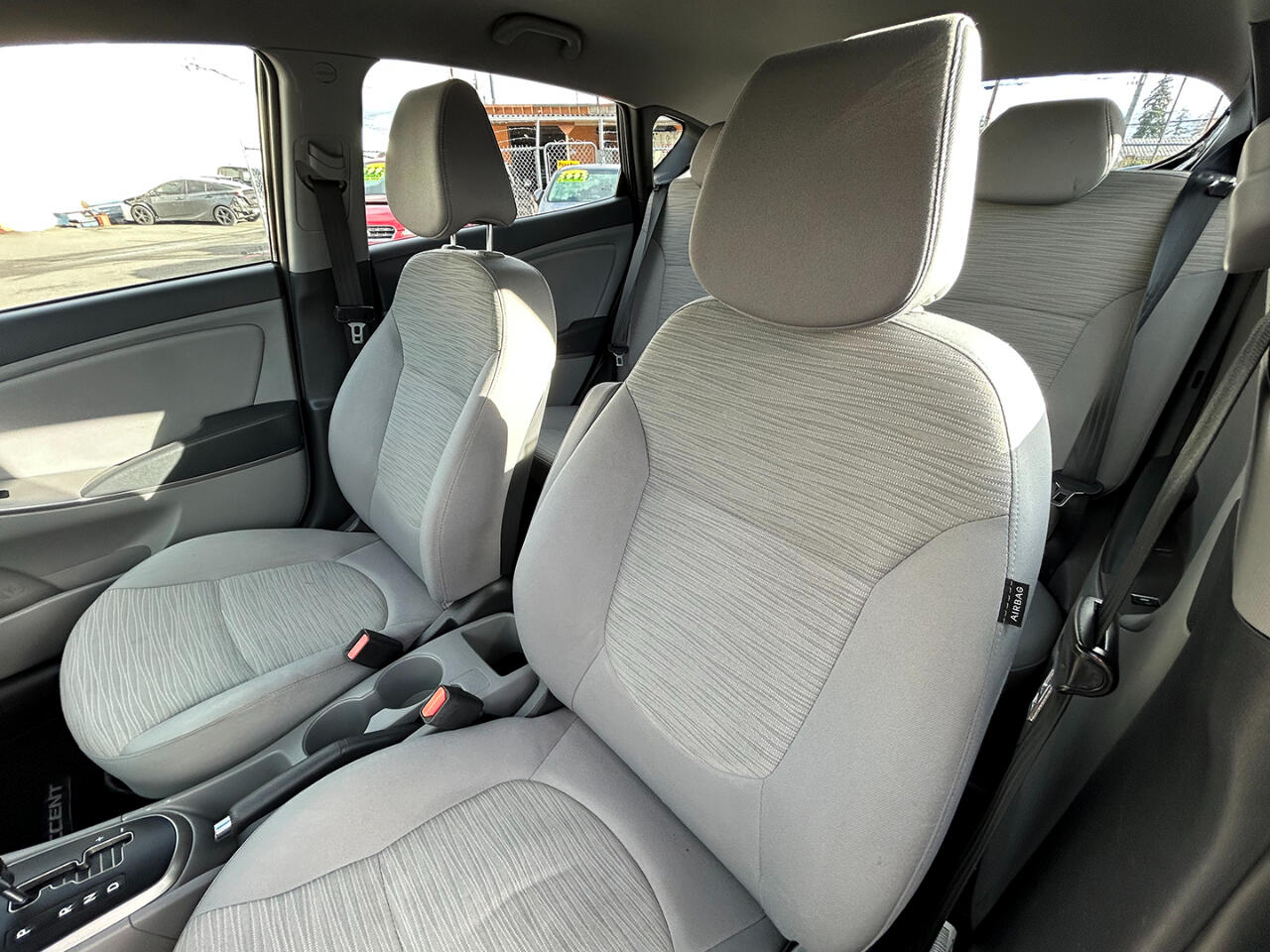 Hyundai Accent 5dr HB Auto SE 2016