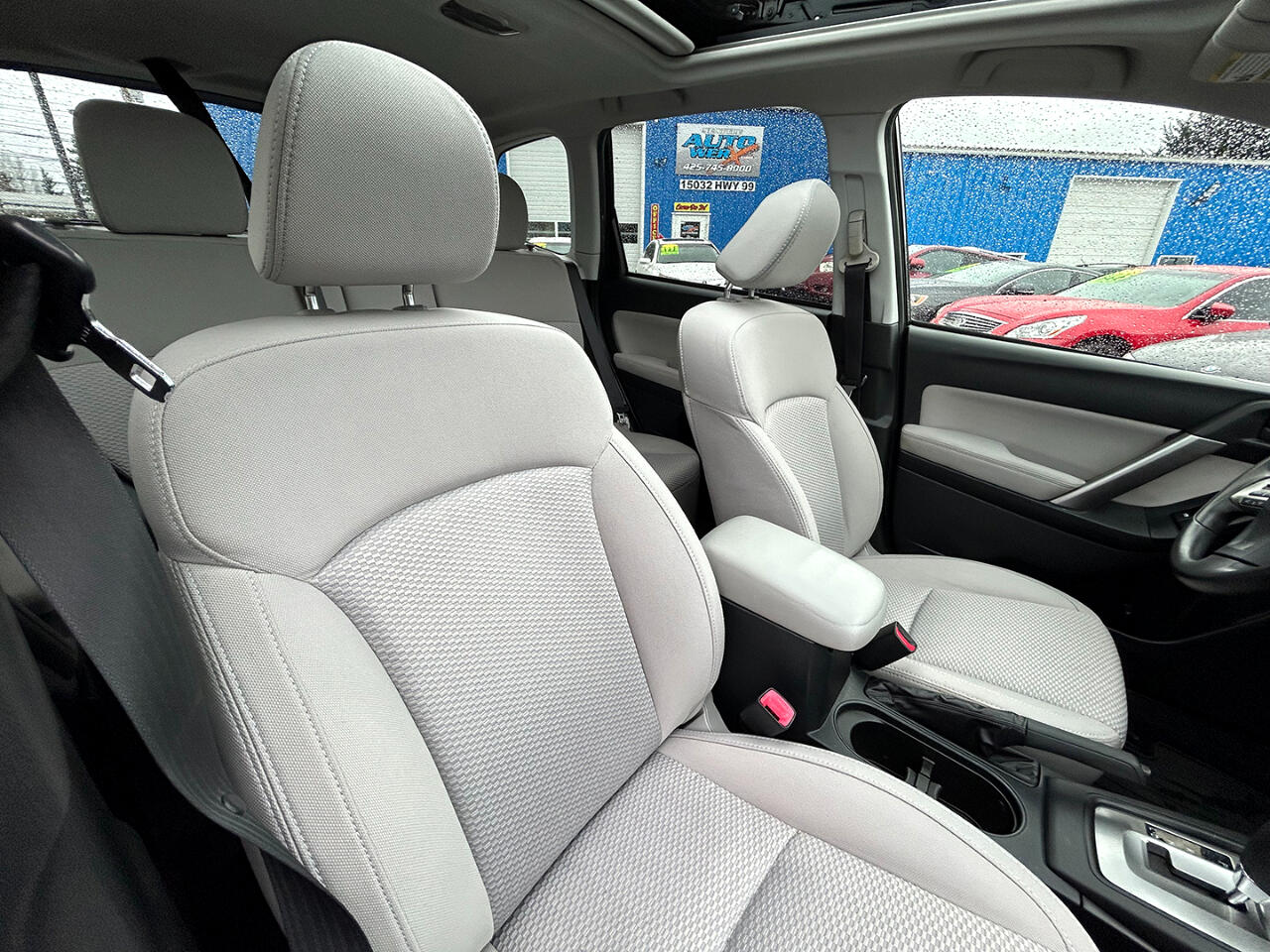 Subaru Forester 4dr CVT 2.5i Premium PZEV 2015