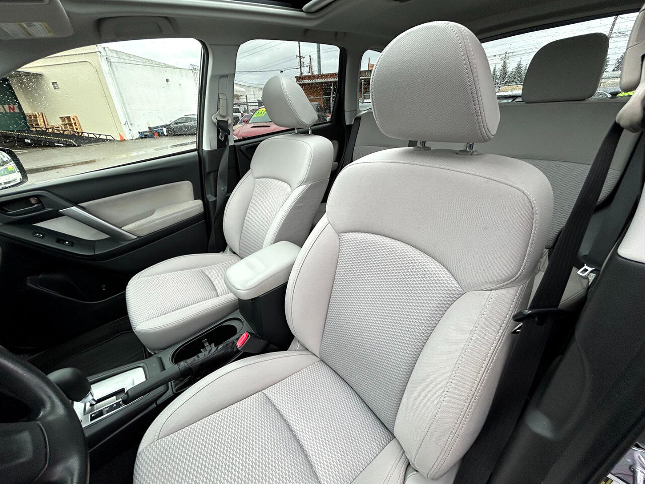 Subaru Forester 4dr CVT 2.5i Premium PZEV 2015