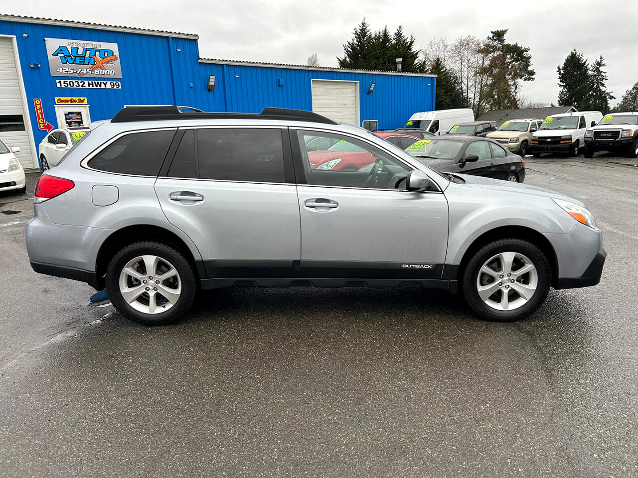 Subaru Outback 4dr Wgn H4 Auto 2.5i Limited 2013
