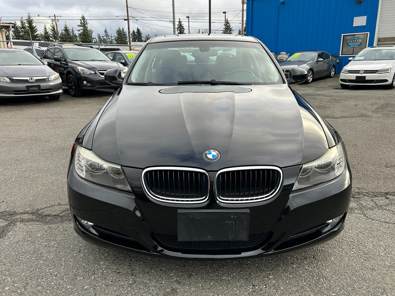 BMW 3 Series 4dr Sdn 328i RWD SULEV 2009