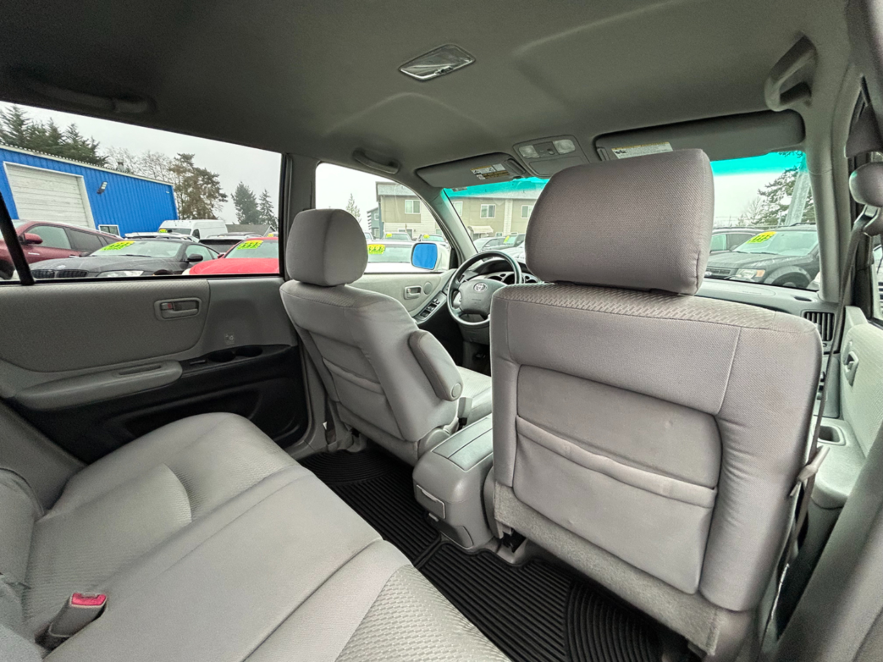 Toyota Highlander 4dr V6 4WD w/3rd Row (Natl) 2005