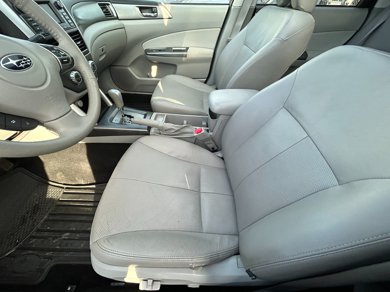 Subaru Forester 4dr Auto 2.5X Limited 2012