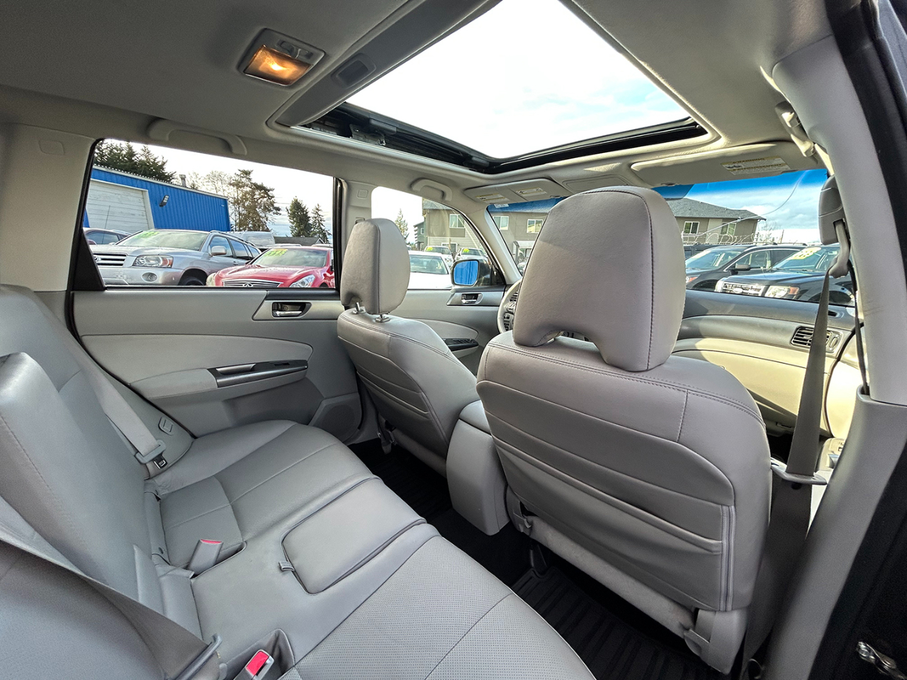 Subaru Forester 4dr Auto 2.5X Limited 2012