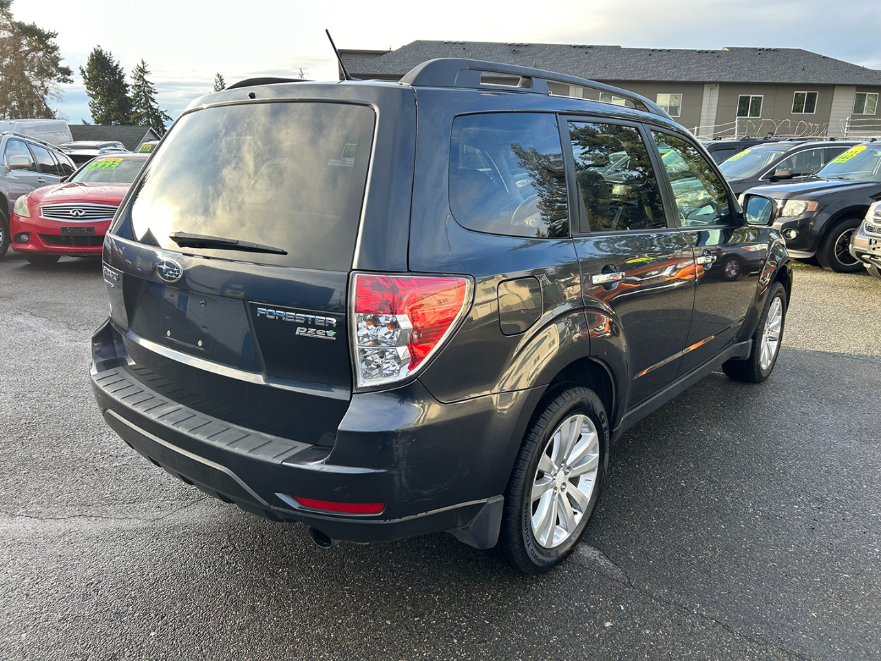 Subaru Forester 4dr Auto 2.5X Limited 2011