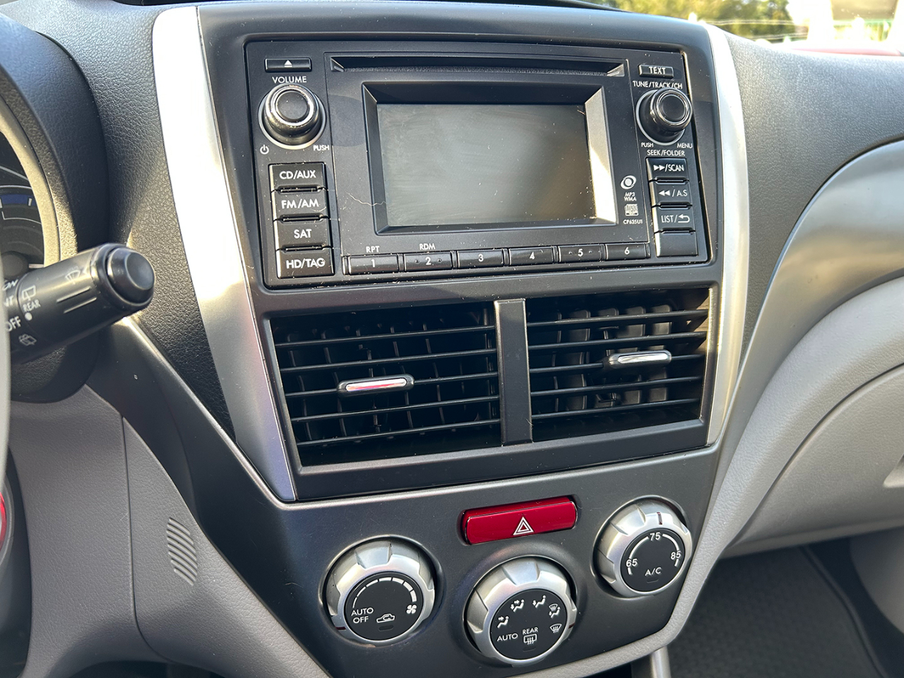 Subaru Forester 4dr Auto 2.5X Limited 2011