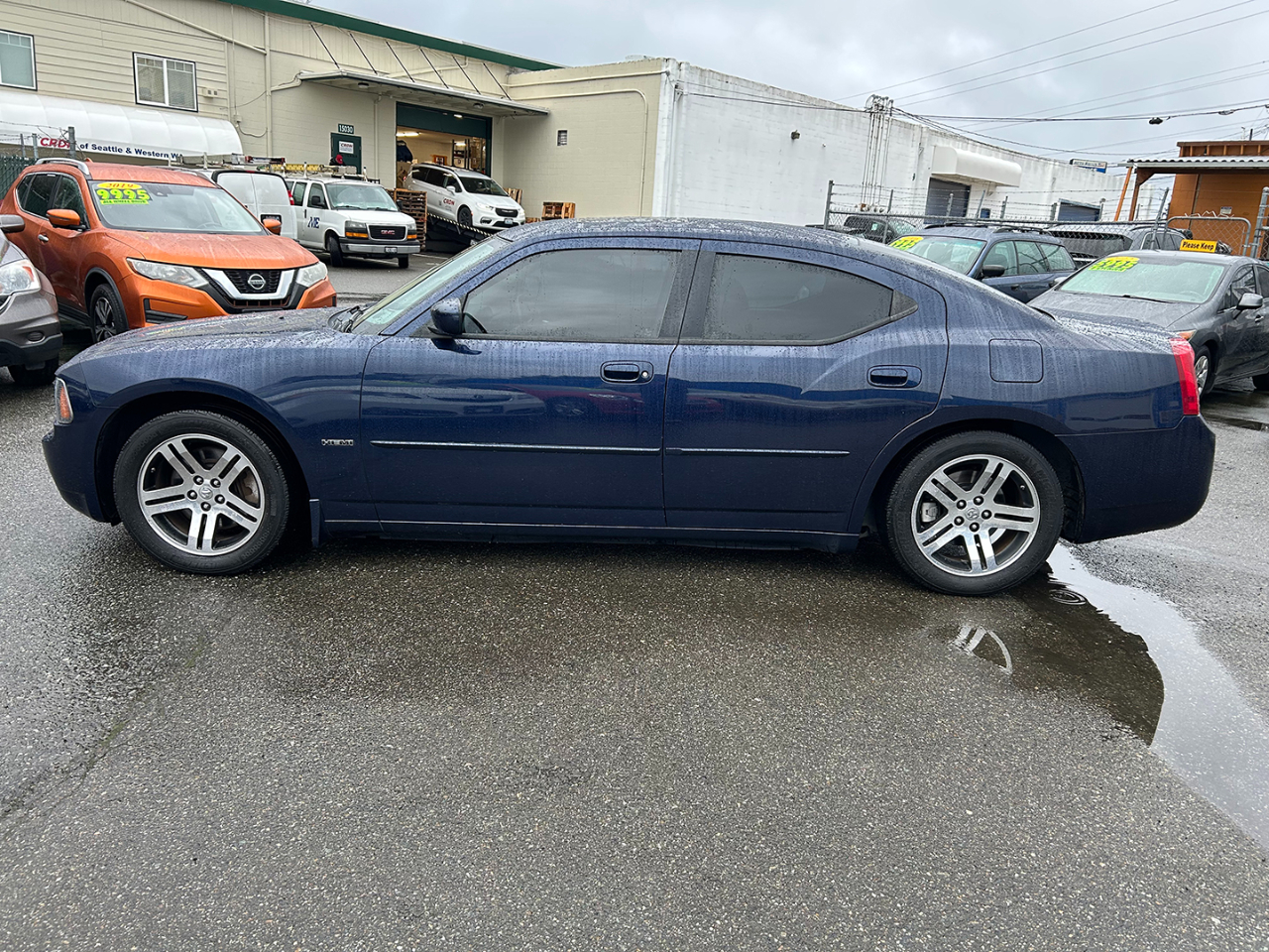 Dodge Charger 4dr Sdn R/T RWD 2006