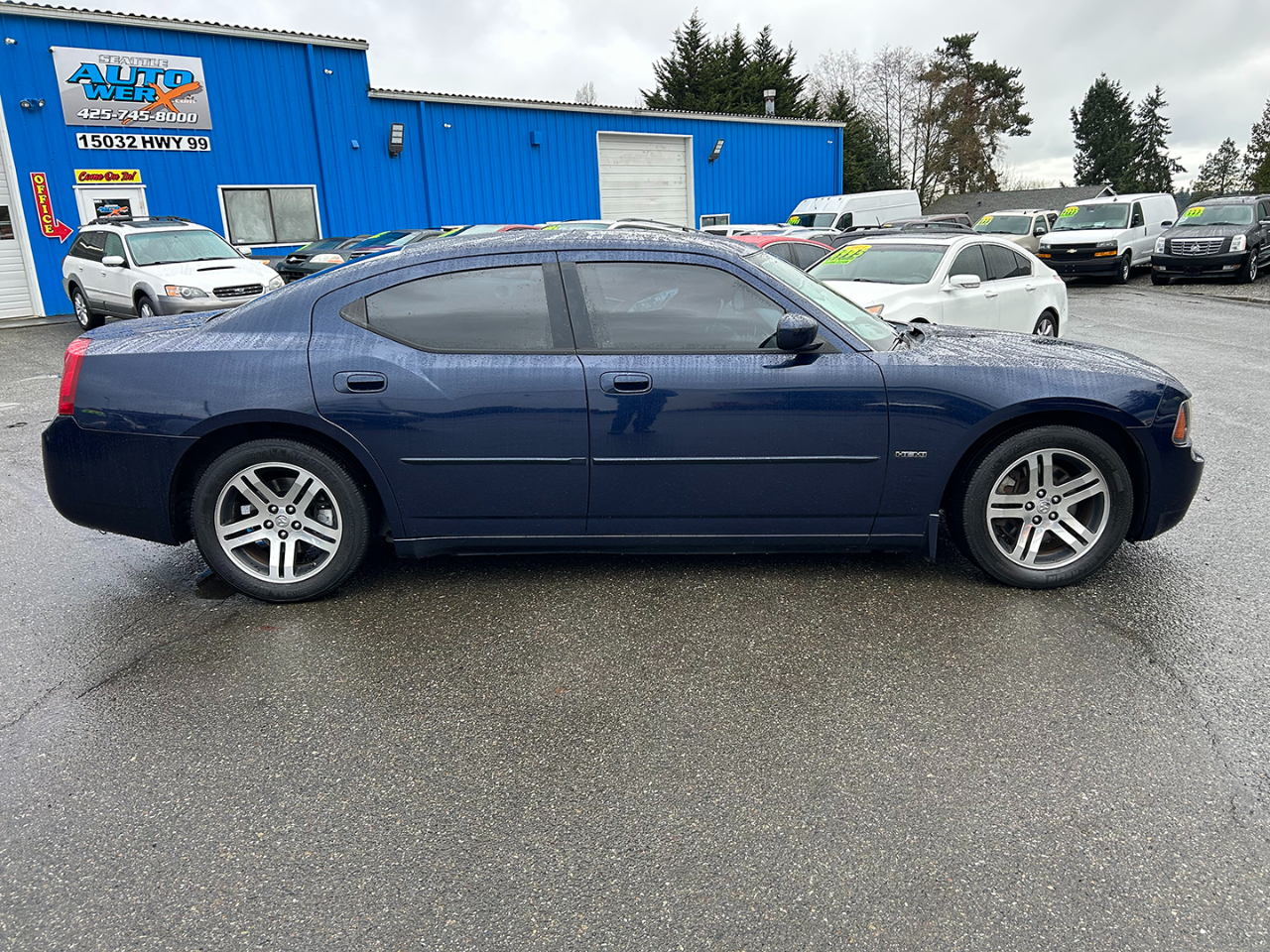 Dodge Charger 4dr Sdn R/T RWD 2006