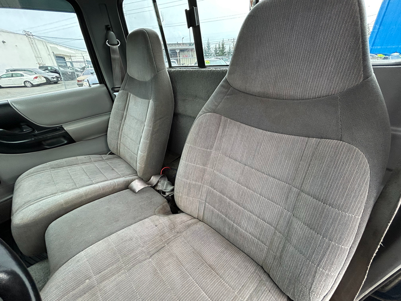 Ford Ranger Reg Cab 107.9" WB SPLASH 1997