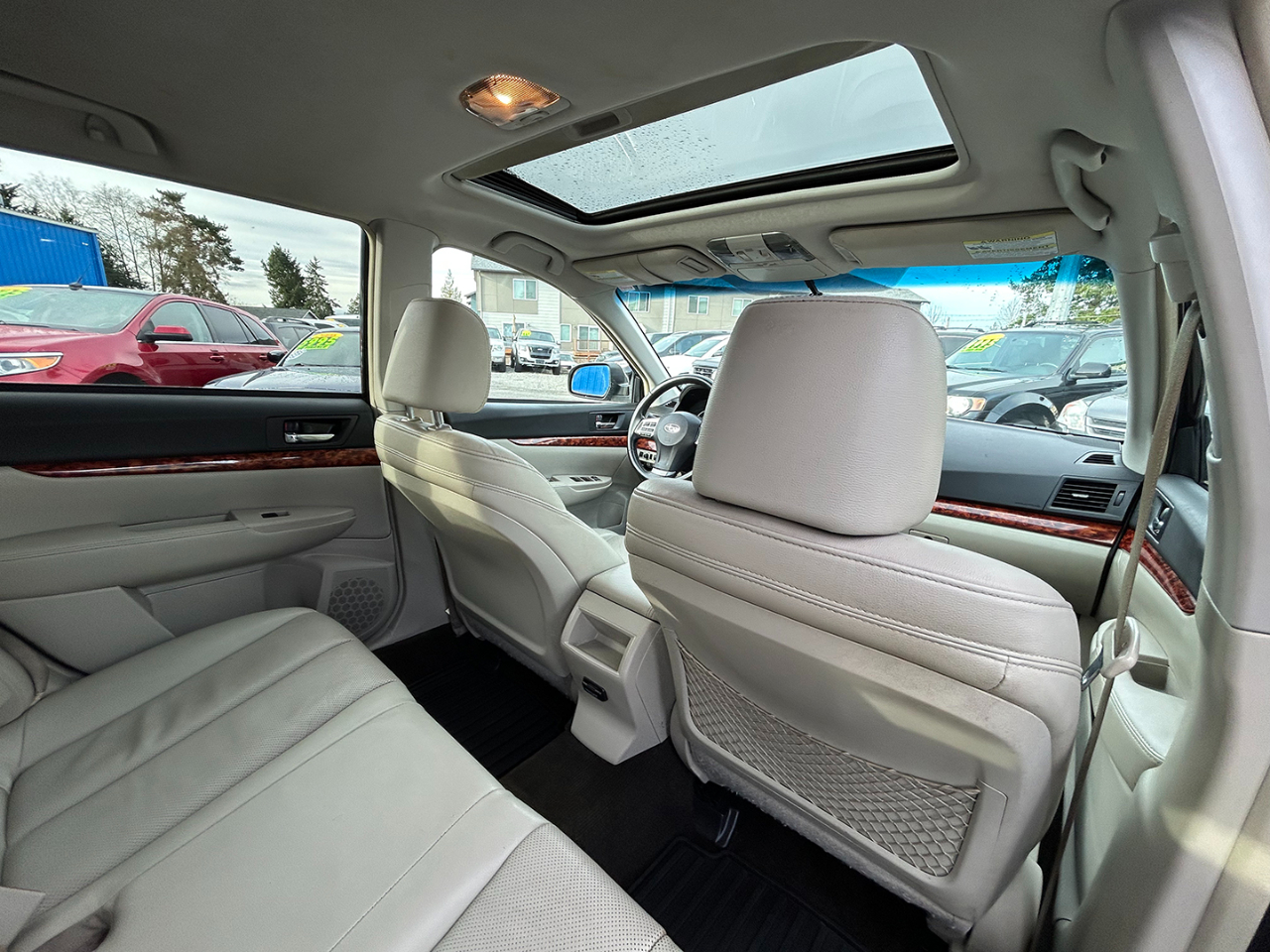 Subaru Outback 4dr Wgn H6 Auto 3.6R Limited 2012