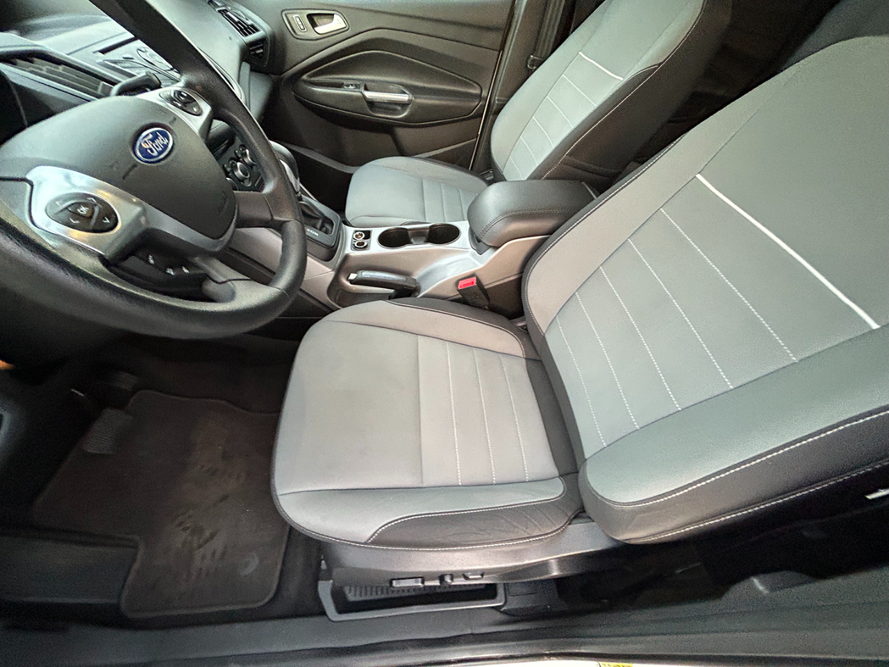 Ford Escape 4WD 4dr SE 2015