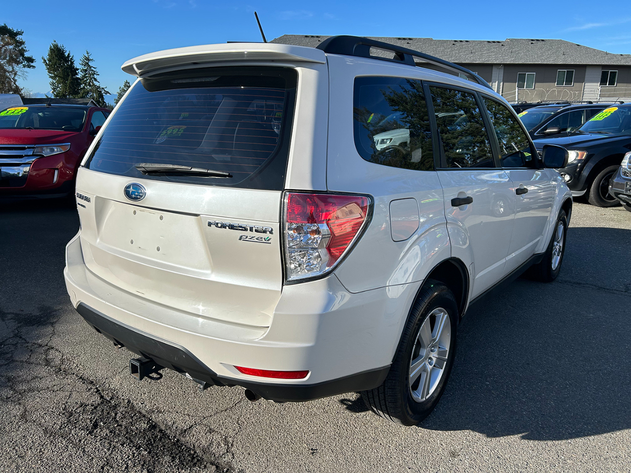 Subaru Forester 4dr Auto 2.5X 2012