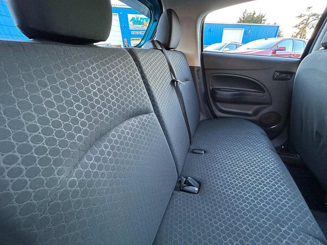 Mitsubishi Mirage 4dr HB CVT DE 2015