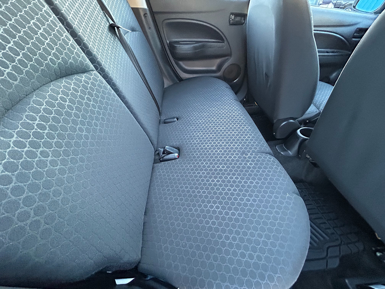 Mitsubishi Mirage 4dr HB CVT DE 2015