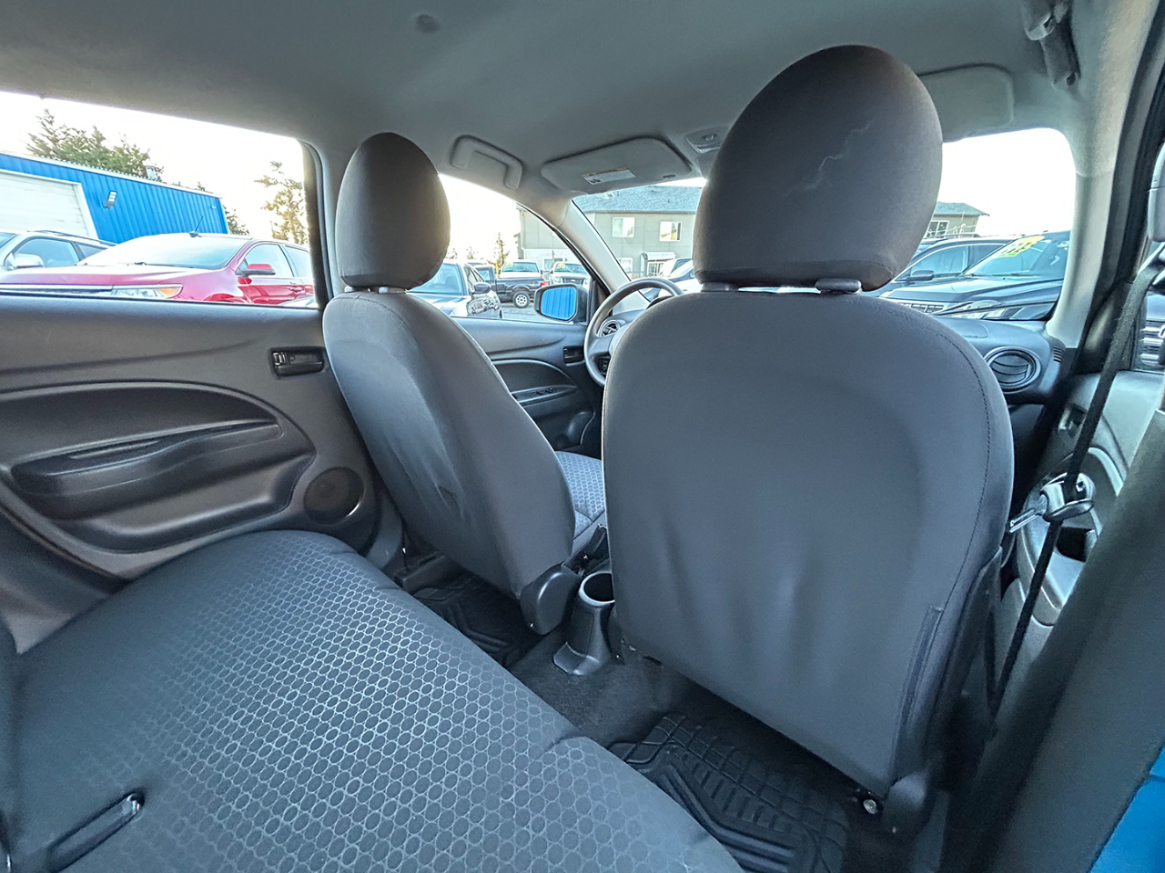 Mitsubishi Mirage 4dr HB CVT DE 2015