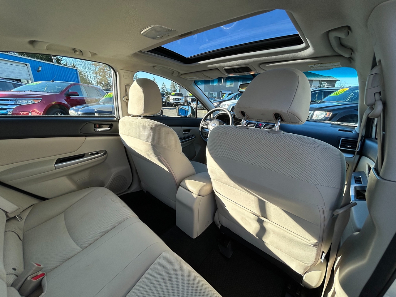 Subaru Impreza Sedan 4dr CVT 2.0i Premium 2016