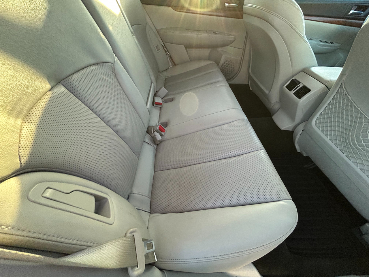 Subaru Outback 4dr Wgn H6 Auto 3.6R Limited 2014