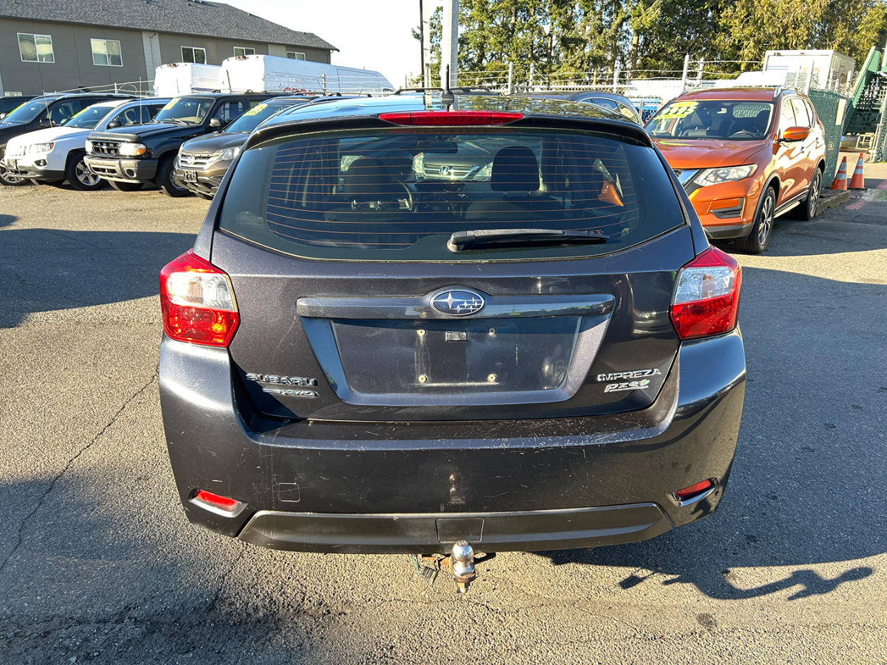 Subaru Impreza Wagon 5dr Auto 2.0i Premium 2014