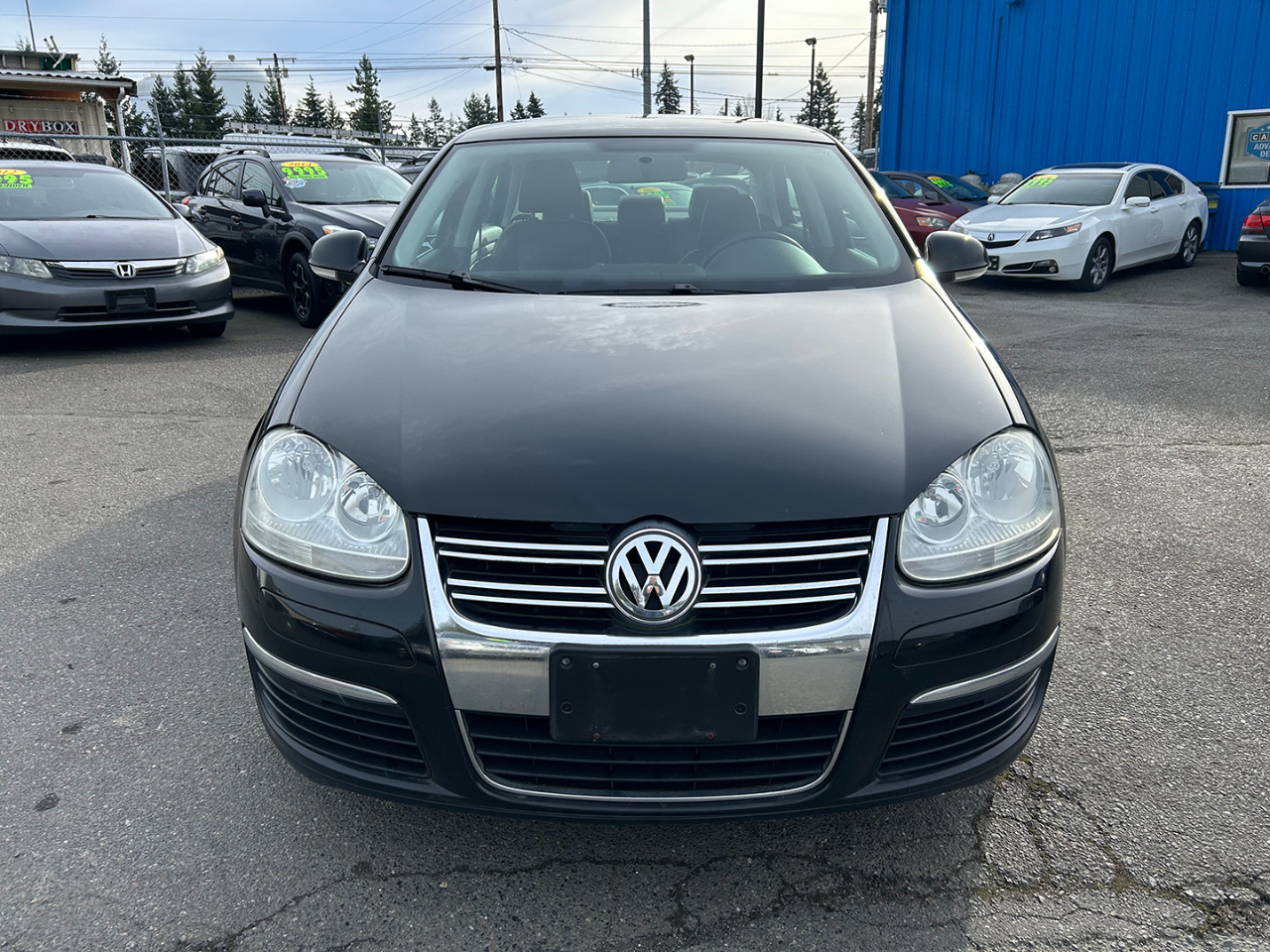 Volkswagen Jetta Sedan 4dr Man TDI 2009